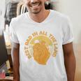 Disney The Lion King Father's Day Best Dad In All The Land Men's V-Neck T-Shirt