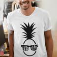 IVF DAD Pineapple Transfer Day Retrieval Day Infertility Men's V-Neck T-Shirt
