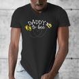 Daddy To Bee Pregnancy Announcement Baby Shower Men's V-Neck T-Shirt