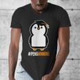 Penguin Graduation For Grads Hashtag Pengwinning Men's V-Neck T-Shirt