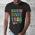 Rockin' Since 1986 Vintage Rockstar 40th Birthday Mom Dad 40 Men's V-Neck T-Shirt