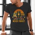 90s Nostalgia Never Forget Retro Men's V-Neck T-Shirt