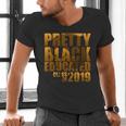 African American Girl Graduation Shirt Senior 2019 Men's V-Neck T-Shirt
