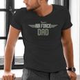 Air Force Dad United States US Air Force Father's Day 2023 Men's V-Neck T-Shirt