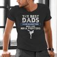 The Best Dads Have Daughters Who Are Mma Fighters Vintage Men's V-Neck T-Shirt The Best Dads Have Daughters Who Are Mma Fighters Vintage Men's V-Neck T-Shirt