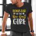 Bonus Dad Of The Bee Day Girl Birthday Party Family Men's V-Neck T-Shirt