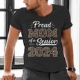 Class Of 2024 Proud Mom Of Senior Class 24 Graduation Men's V-Neck T-Shirt