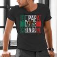 El Papa Mas Chingon Best Mexican Dad Men's V-Neck T-Shirt