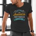 Farm Manager Shirt Awesome Job Occupation Graduation Men's V-Neck T-Shirt