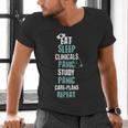 Nursing Student Nurse Life Graduation Shirt Men's V-Neck T-Shirt