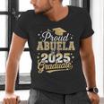Proud Abuela Of a Class Of 2025 Graduate Senior Graduation Men's V-Neck T-Shirt