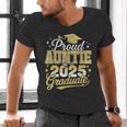 Proud Auntie Of A Class Of 2025 Graduate Senior Graduation Men's V-Neck T-Shirt