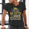 Proud Big Sister Of Pre School Graduate 2024 Graduation Big Men's V-Neck T-Shirt
