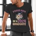 Proud Mom Of a 2024 Graduate Floral Flower Family Graduation Men's V-Neck T-Shirt