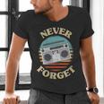 Retro Radio Never Forget Nostalgia Vintage Men's V-Neck T-Shirt Retro Radio Never Forget Nostalgia Vintage Men's V-Neck T-Shirt