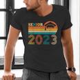 Senior 2023 Retro Class Of 2023 Seniors Graduation 23 Men's V-Neck T-Shirt