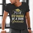 Super Proud Step Grandma Of 2025 Graduate Graduation Family Men's V-Neck T-Shirt