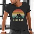 Vintage Lion Dad Father Grandpa Father's Day Men's V-Neck T-Shirt
