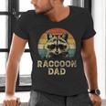 Vintage Raccoon Dad Raccoon Lovers Daddy Father's Day Men's V-Neck T-Shirt