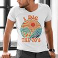 I Dig The 70s Aesthetic Nostalgia 1970's Retro 70s Party Men's V-Neck T-Shirt I Dig The 70s Aesthetic Nostalgia 1970's Retro 70s Party Men's V-Neck T-Shirt