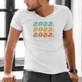 Senior 2022 Shirt Class Of 2022 Retro Graduation Grad Men's V-Neck T-Shirt