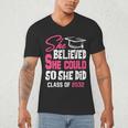 Class Of 2032 She Believed She Could Kids Graduation T-Shirt Men's V-Neck T-Shirt