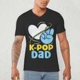 K-POP Dad Korean Lover K-Pop Music Cute Father Daddy Papa Men's V-Neck T-Shirt