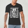 Life Is Short Buy The Book Introvert Skeleton Reading Men's V-Neck T-Shirt