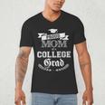Mom Proud Of a College Grad 2019 Family Graduation Shirt Men's V-Neck T-Shirt