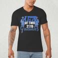 Proud Dad Of Two 2019 Graduates Twin Papa Graduation Men's V-Neck T-Shirt