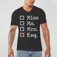 Women Lawyer Attorney Law School Graduation Lawyer Men's V-Neck T-Shirt