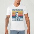 Dog Berner Dad Vintage Bernese Mountain Dad Men's V-Neck T-Shirt