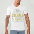 Proud Grandpa Of 5th Grade Graduate 2024 Family Graduation Men's V-Neck T-Shirt