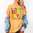 2025 Last Day Of School Autograph Kindergarten Graduation Women's Comfort Colors T-Shirt Mustard