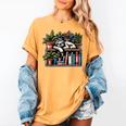 Cosy Sloth In Bookshelf With Plants Women's Comfort Colors T-Shirt Mustard