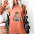 Christmas Tree Made Of Books Librarian Reader Holiday Women's Comfort Colors T-Shirt Yam