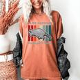 Introvert Raccoon Animal Lover Trash Panda Antisocial Retro Women's Comfort Colors T-Shirt Yam