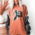 Marvel Spider-Man Gwen Stacy Responsibility Book Covers Women's Comfort Colors T-Shirt Yam