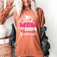 Proud Mom Of 2024 5th Grade Graduate Mother Graduation Women's Comfort Colors T-Shirt Yam