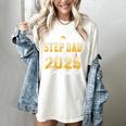 Proud Step Dad Of A Class Of 2025 Graduate Senior Graduation Women's Comfort Colors T-Shirt Ivory