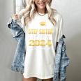 Proud Step Sister Of Kindergarten Graduate 2024 Graduation Women's Comfort Colors T-Shirt Ivory