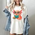 Readsolotl Kawaii Axolotl Reading Book Lover Women's Comfort Colors T-Shirt Ivory