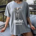 Graduation T-Shirt Dabbing Graduation We Out Class Of 2018 Women's Comfort Colors T-Shirt Gray