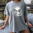 Hedgehog Reading Book Full Moon Lake Scenery Women's Comfort Colors T-Shirt Gray