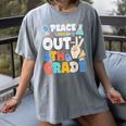 Peace Out 5th Grade Fifth Grade Graduation T-Shirt Women's Comfort Colors T-Shirt Gray