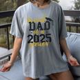 Proud Dad Of a 2025 Senior Graduation Women's Comfort Colors T-Shirt Gray