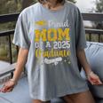 Proud Mom Of A 2025 Graduate Senior Class Of 2025 Graduation Women's Comfort Colors T-Shirt Gray