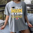 Proud Mom Of A Class Of 2026 Graduate Senior Gold Graduation Women's Comfort Colors T-Shirt Gray