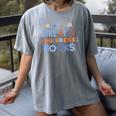 I Still Read Children's Books School Teacher Nerd Librarian For Men Women Girls Kids Women's Comfort Colors T-Shirt Gray