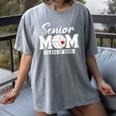 Senior Mom Class Of 2026 Volleyball Mom Graduation Women's Comfort Colors T-Shirt Gray